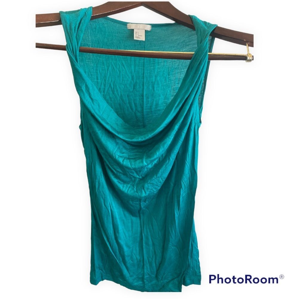 ⚡️ H&M Low Cut Sleeveless Top Tank Blouse ~ Size S  ⚡️